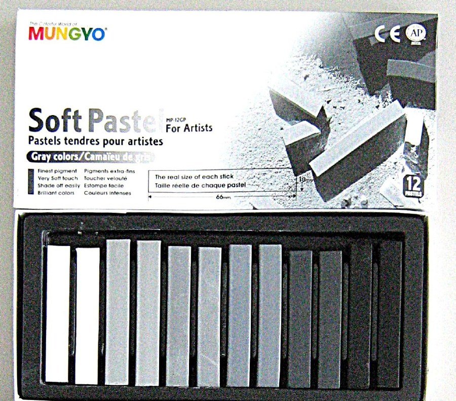 Mungyo Soft Pastels - White, Black & Greys (12)