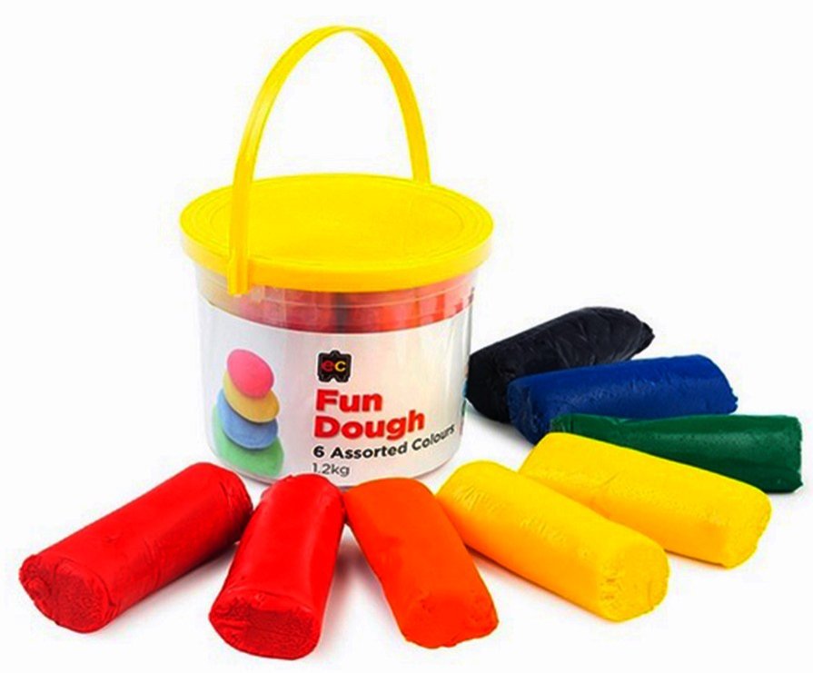 Fun Dough Bucket - 6 Colours (900g)