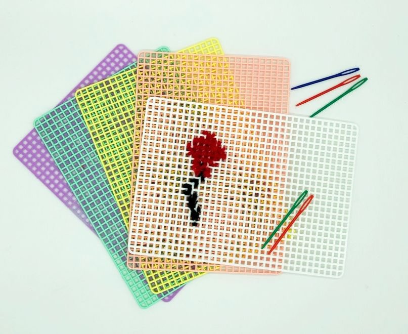 Threading Frame & Needles Set (5)